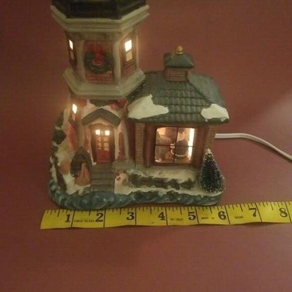 VICTORIA FALLS SERIES 5 PORCELAIN LIGHTED HOUSE CHRISTMAS VILLAGE MINIATURES - Picture 9 of 16